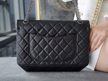 2.55 28cm Chanel 37586.7