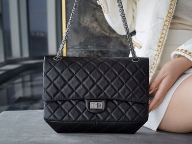 2.55 28cm Chanel 37586.7