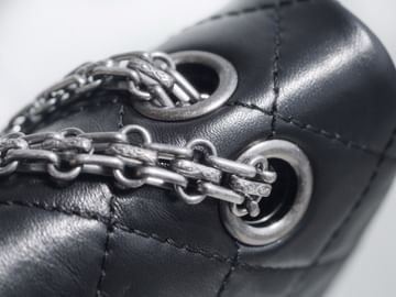 2.55 28cm Chanel 37586.7