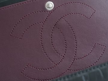 2.55 28cm Chanel 37586.8