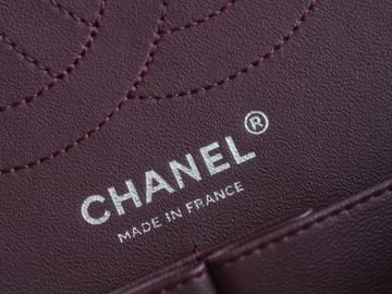 2.55 28cm Chanel 37586.8