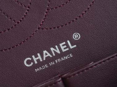 2.55 28cm Chanel 37586.8