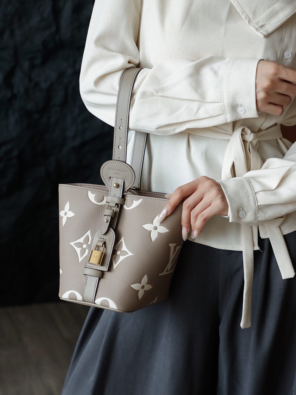 All in BB Louis Vuitton M13045