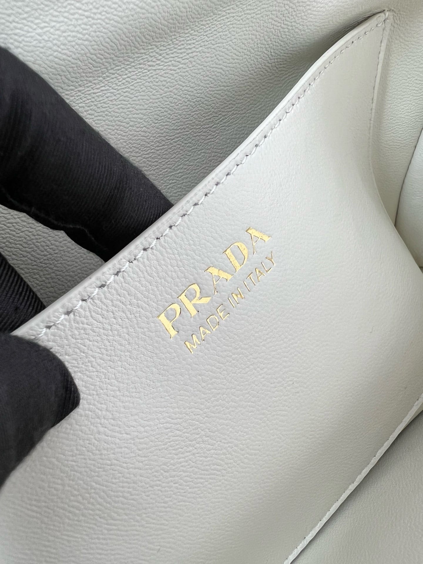 Tumulte Prada 1BD395.2