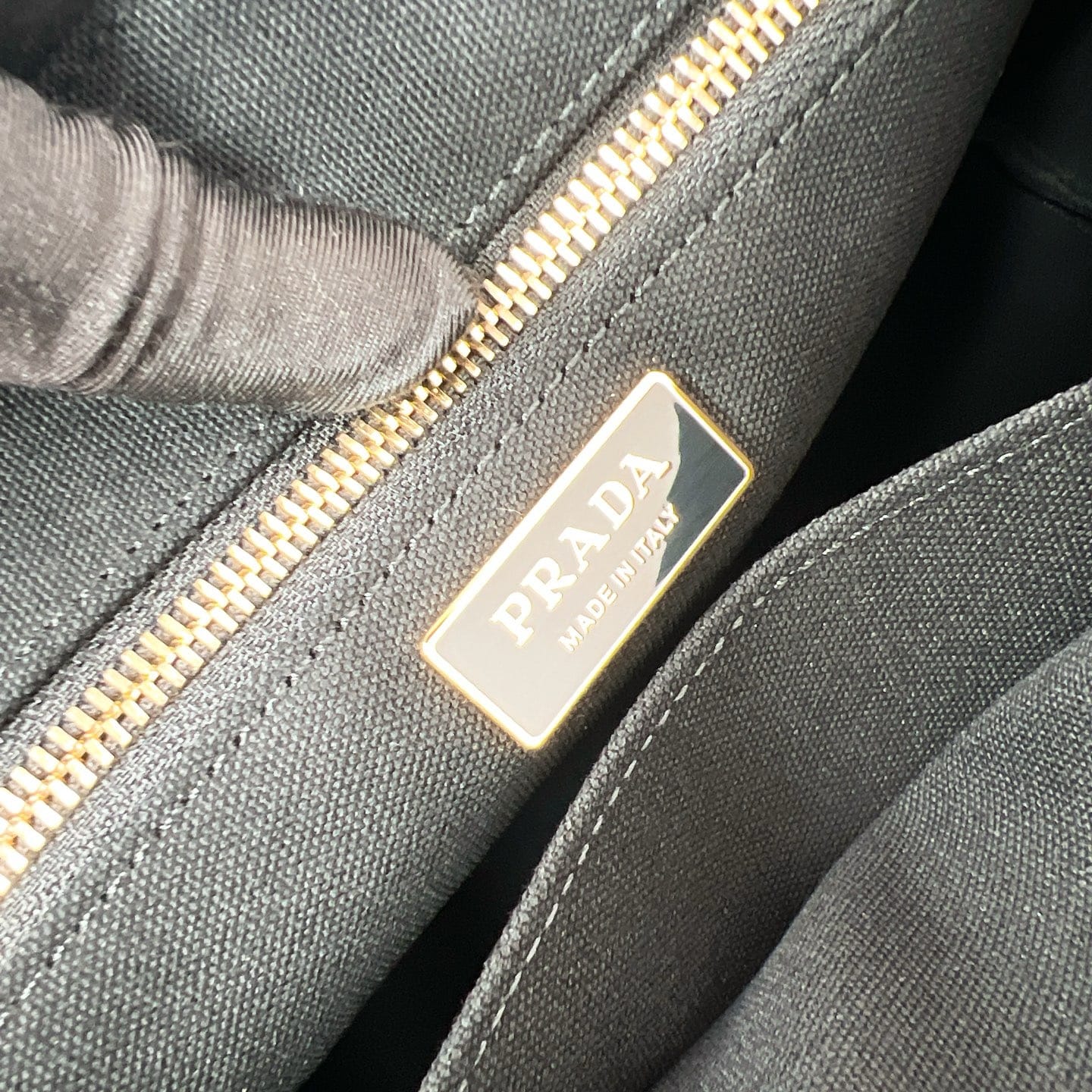 Jardinere Prada 1BG554.2