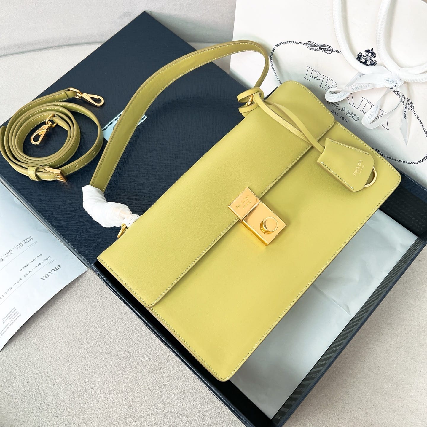 Soft Sound Prada 1BN023.4