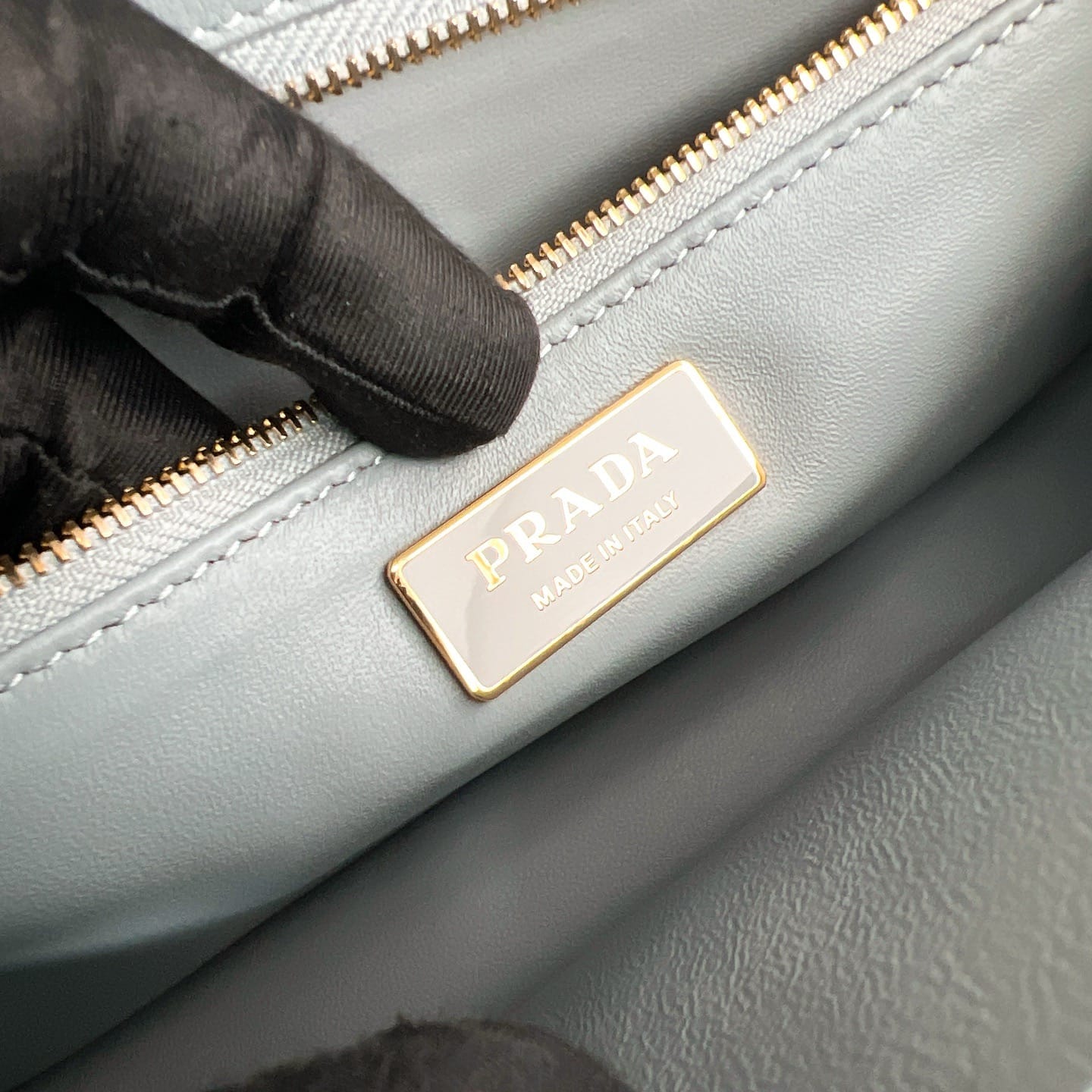 Soft Sound Prada 1BN023.6