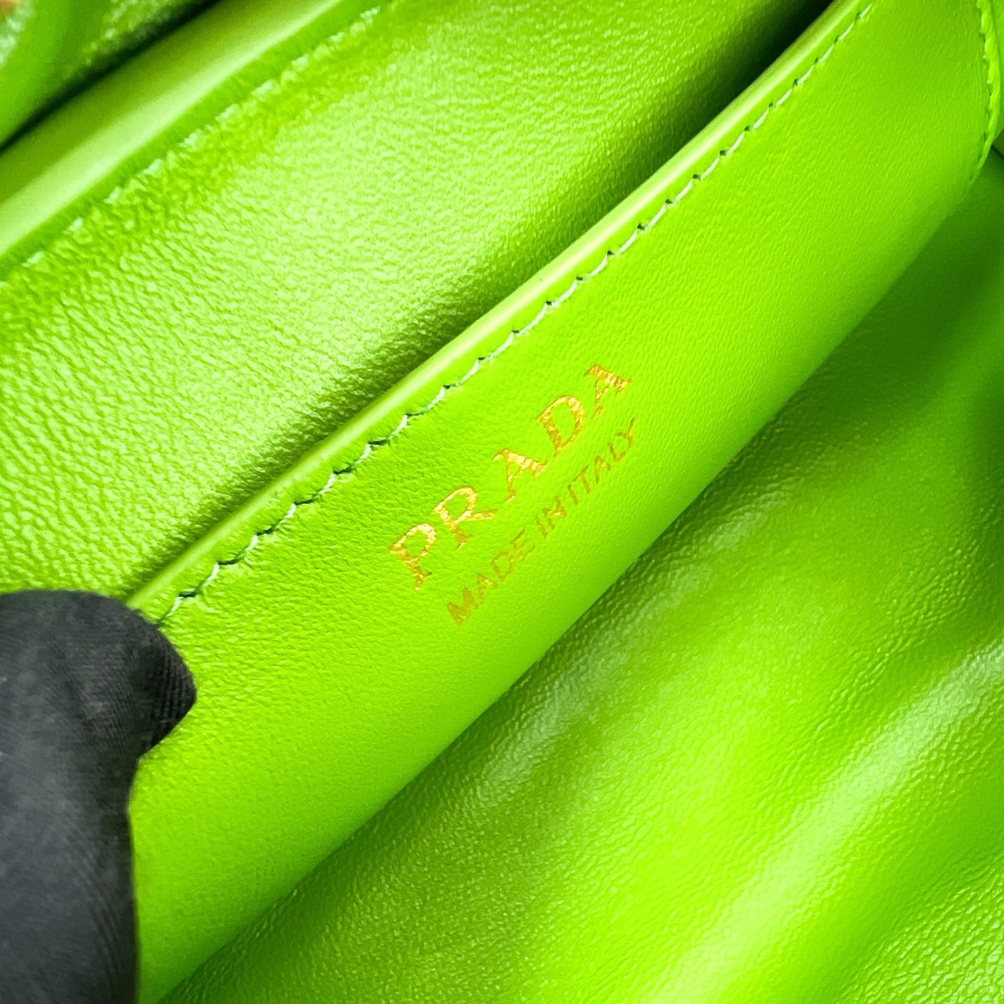 Swing Prada 1BC249.2