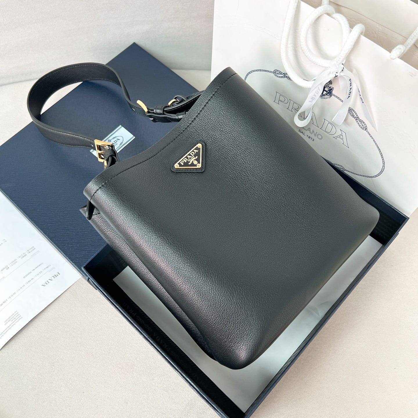 Soft Grain Prada 1BE080.1