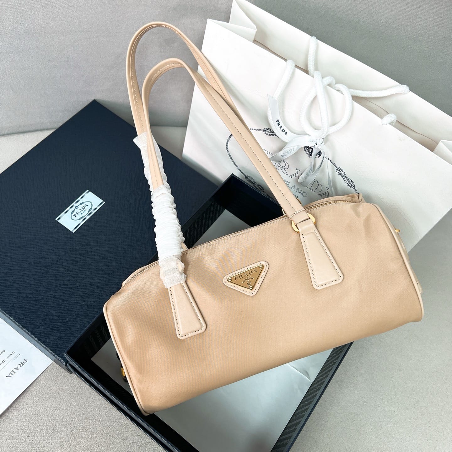 Soft Grain Prada 1BB127.4