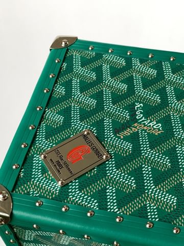 DE TUNK Goyard 8215.5