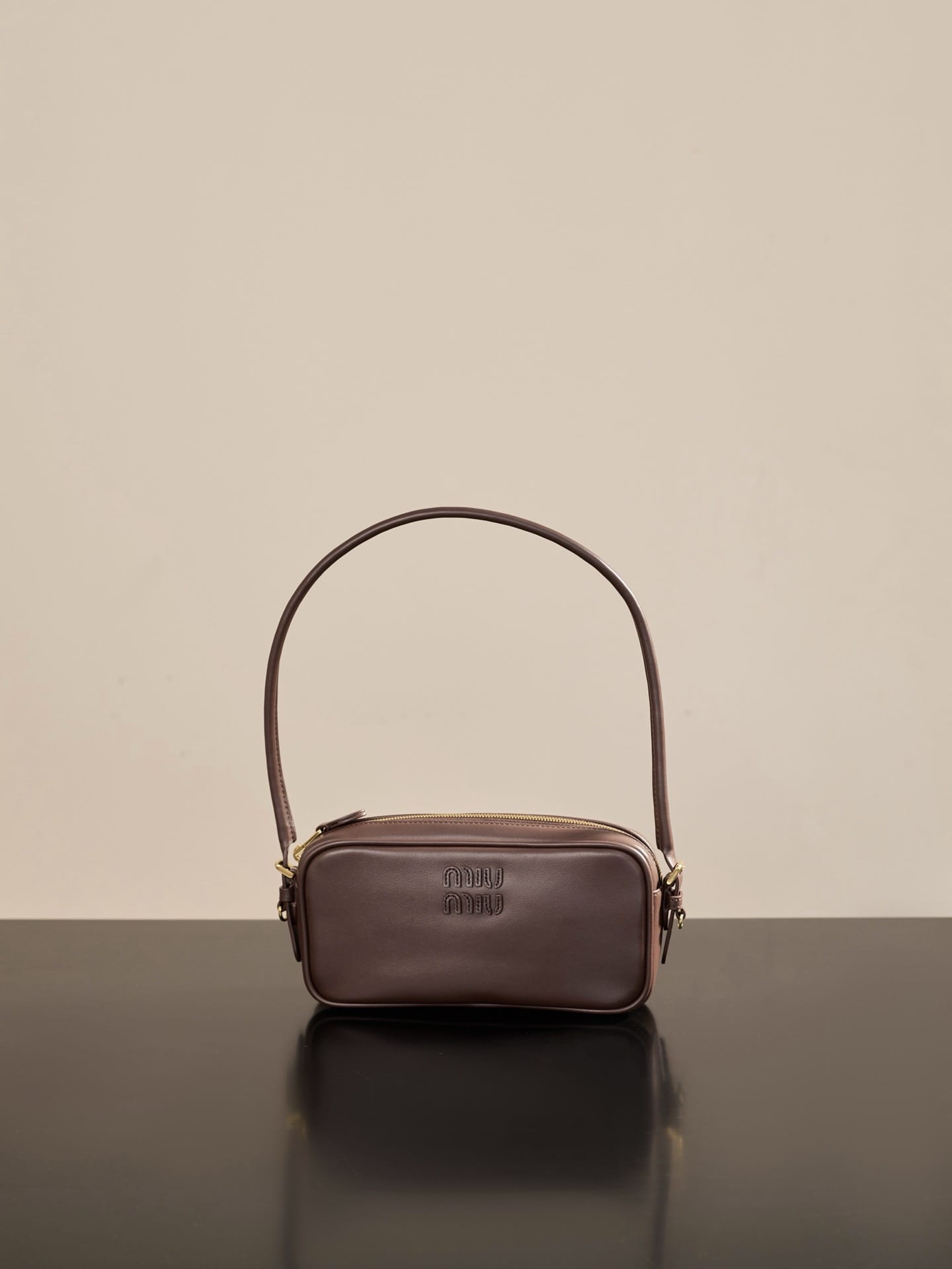 Leather pouch Miu Miu 5NE024.1