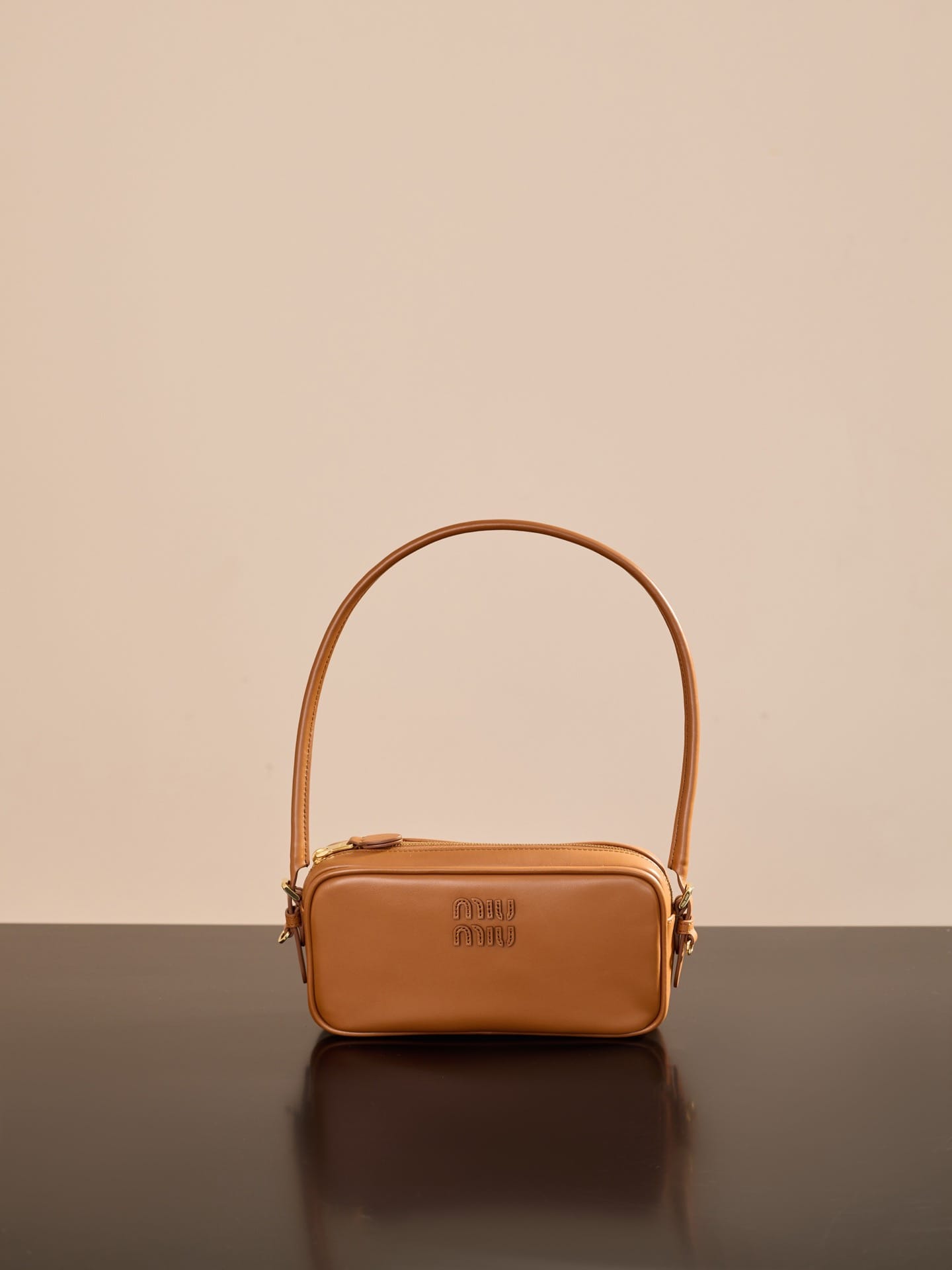 Leather pouch Miu Miu 5NE024.2