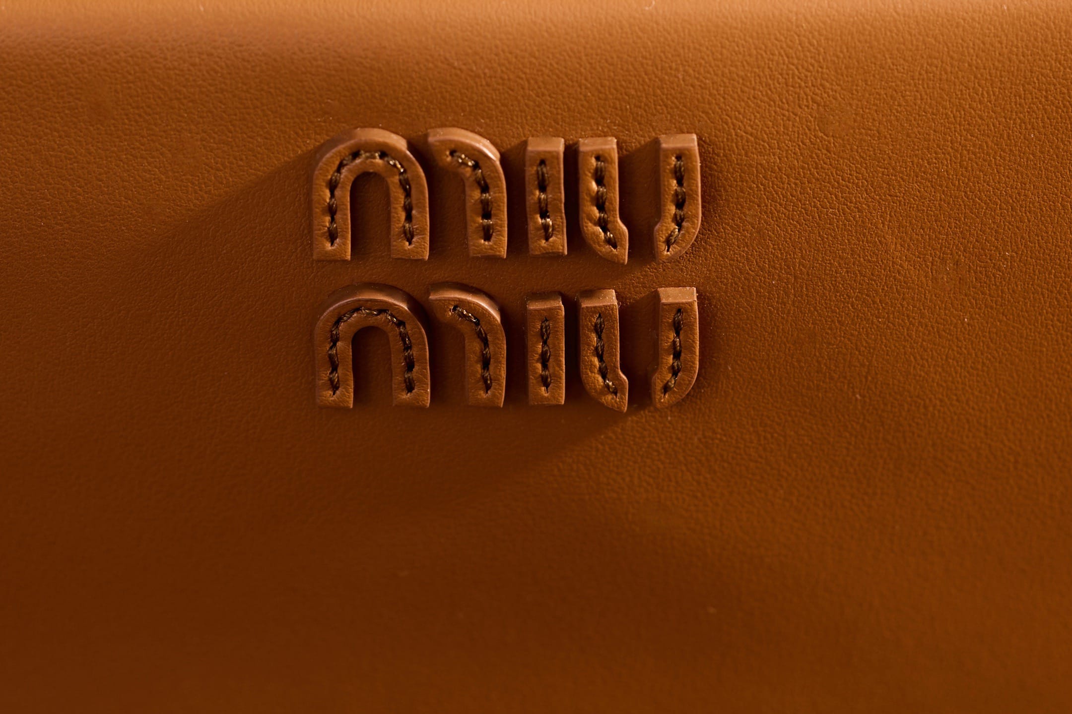 Leather pouch Miu Miu 5NE024.2