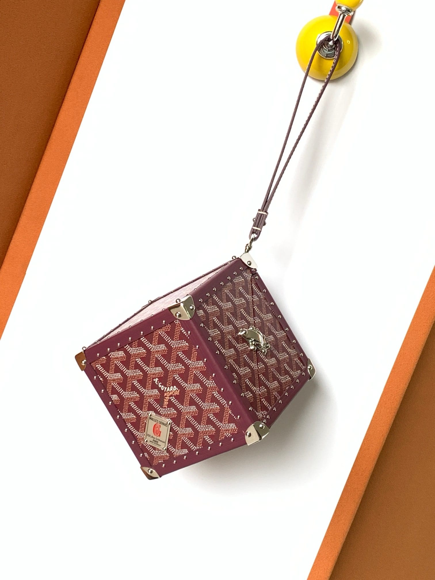 DE TUNK Goyard 8215.02