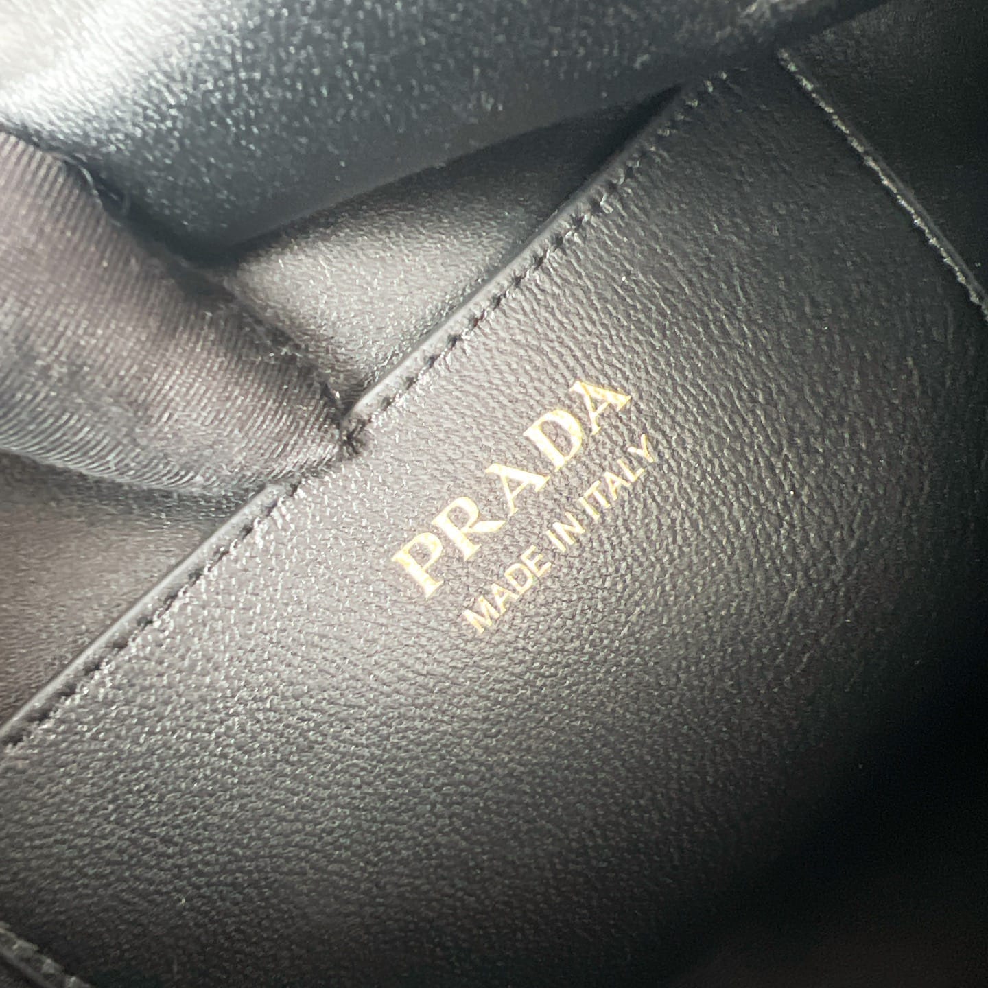 Buckle Prada 1BE085.3