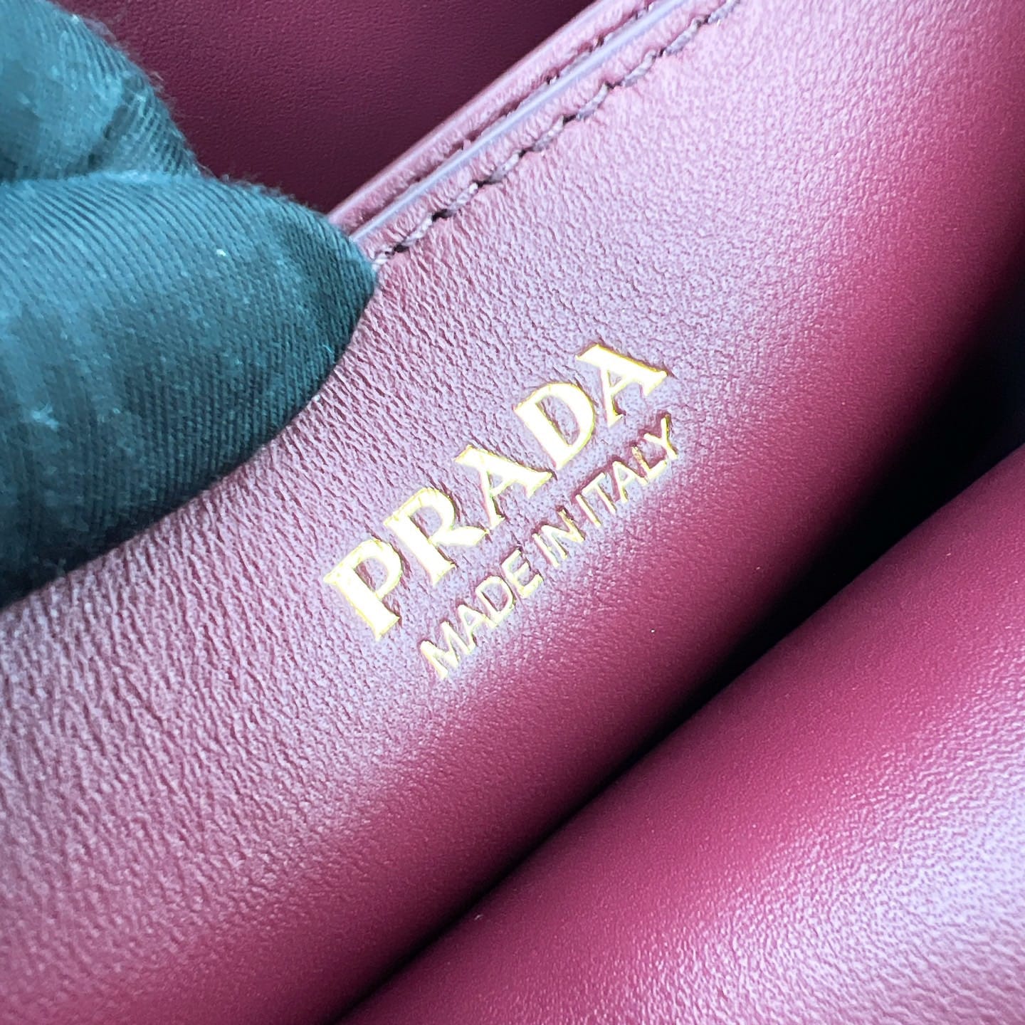 Buckle Prada 1BA434.5
