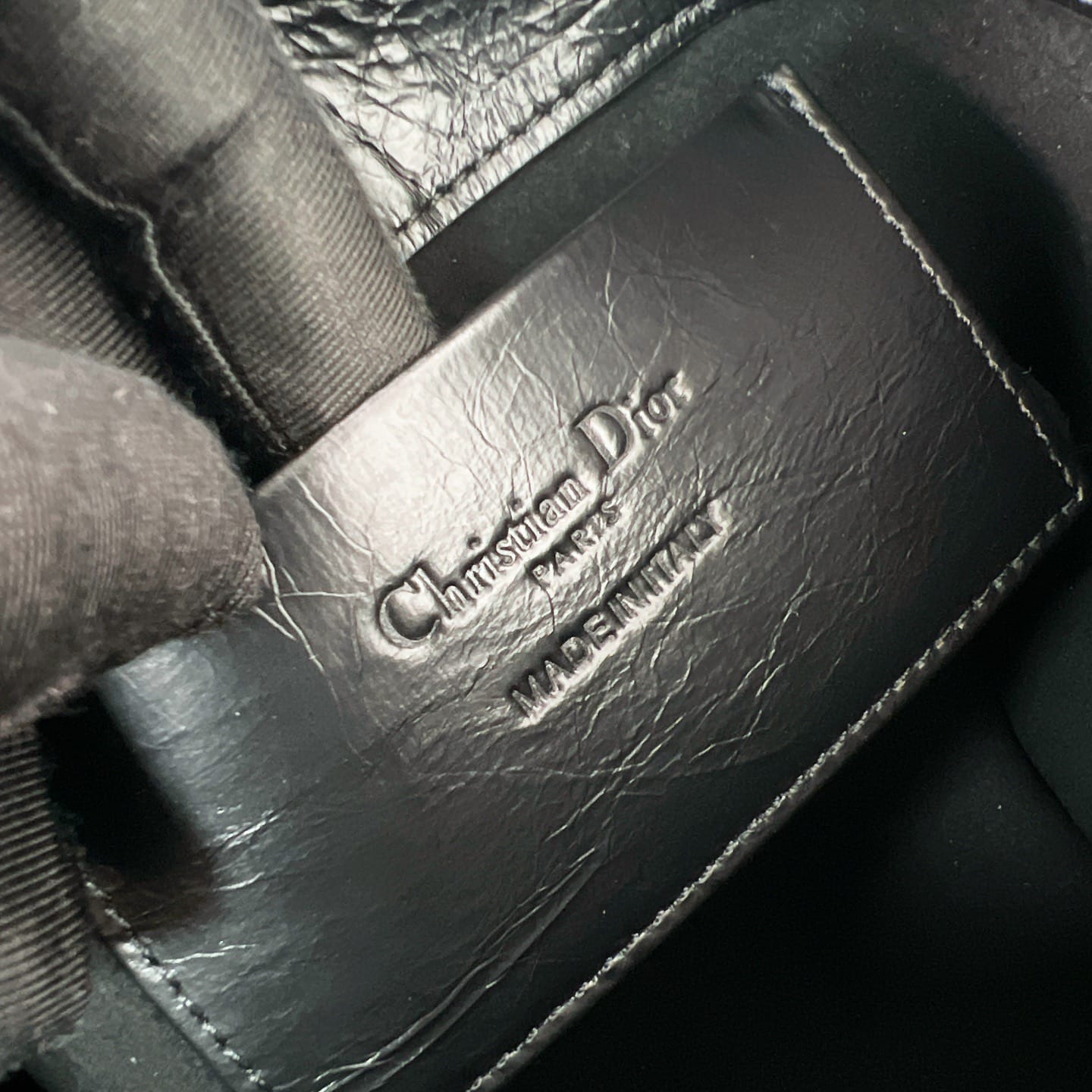 Toujours Dior 2023.4