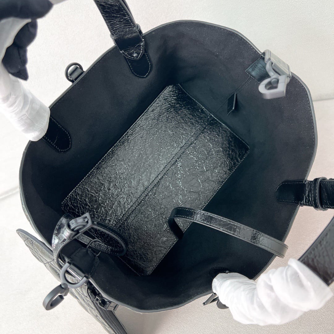 Toujours Dior M2821.3