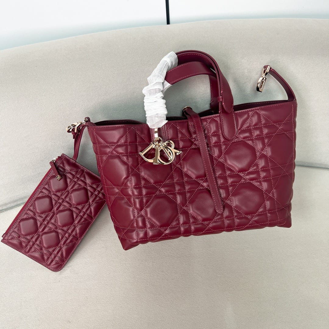 Toujours Dior M2821.8