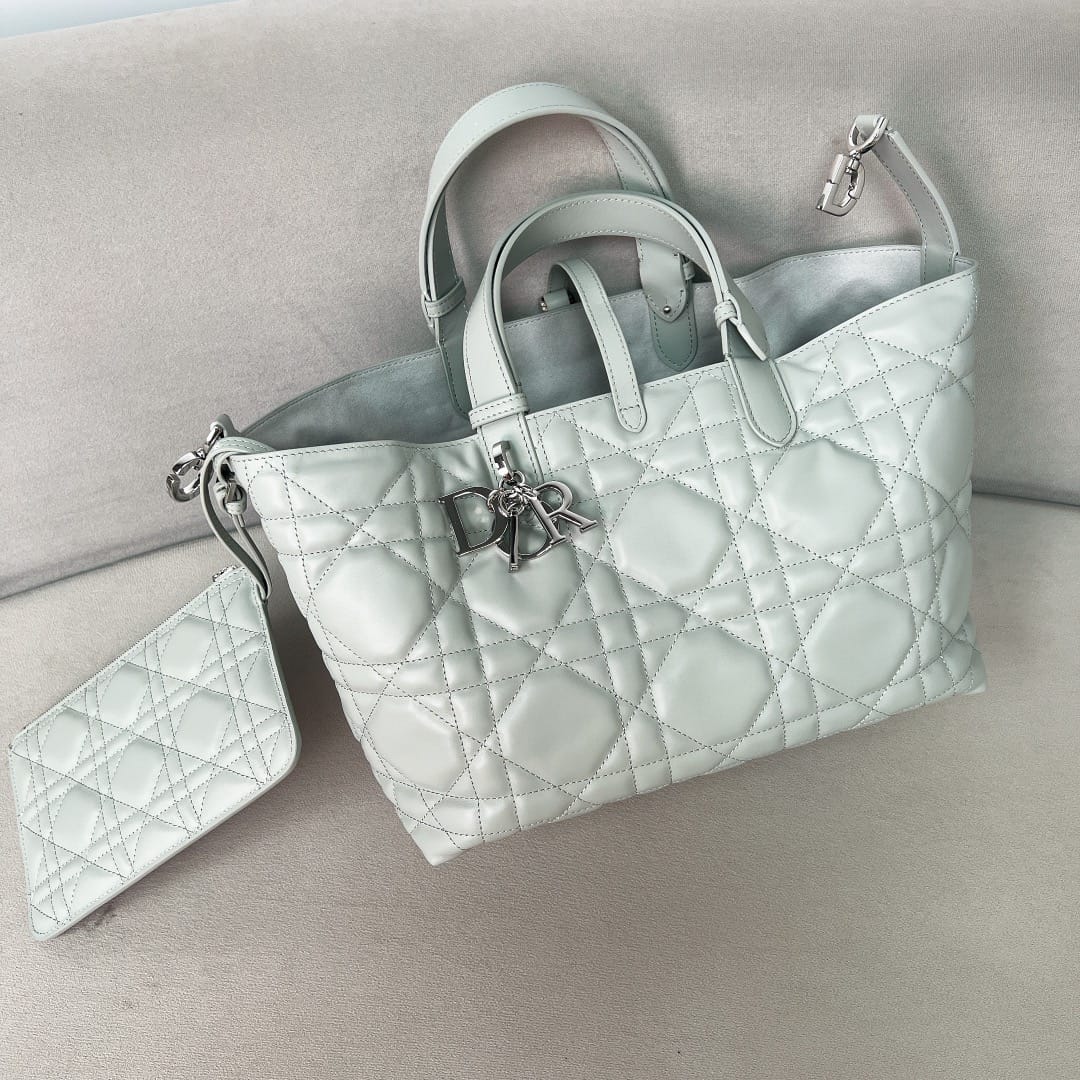 Toujours Dior M2821.11