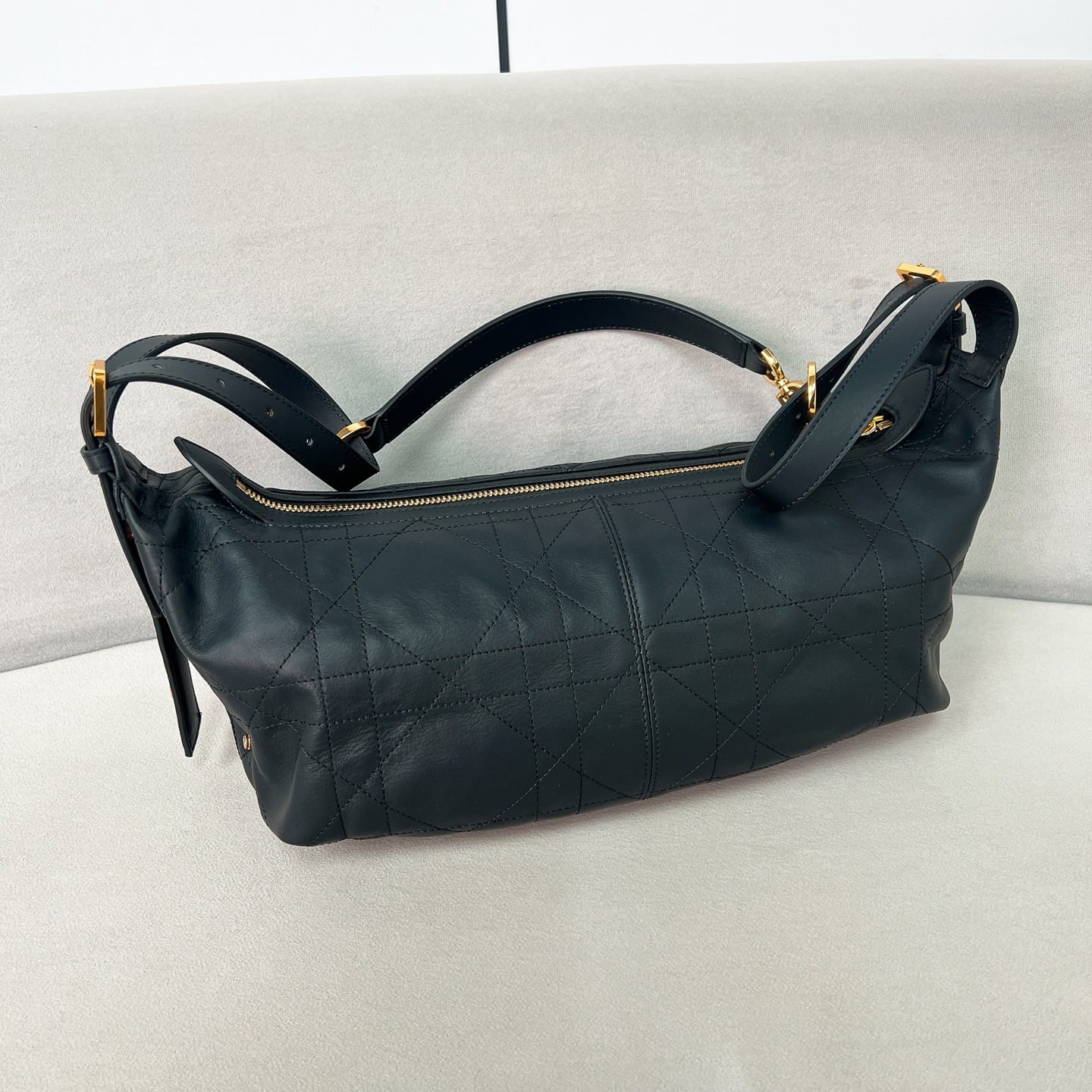 Journey Dior M2417.1