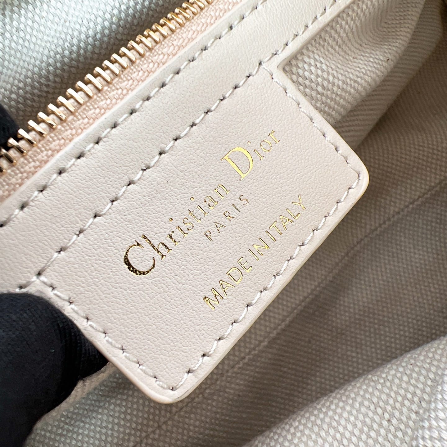 Journey Dior M2417.4