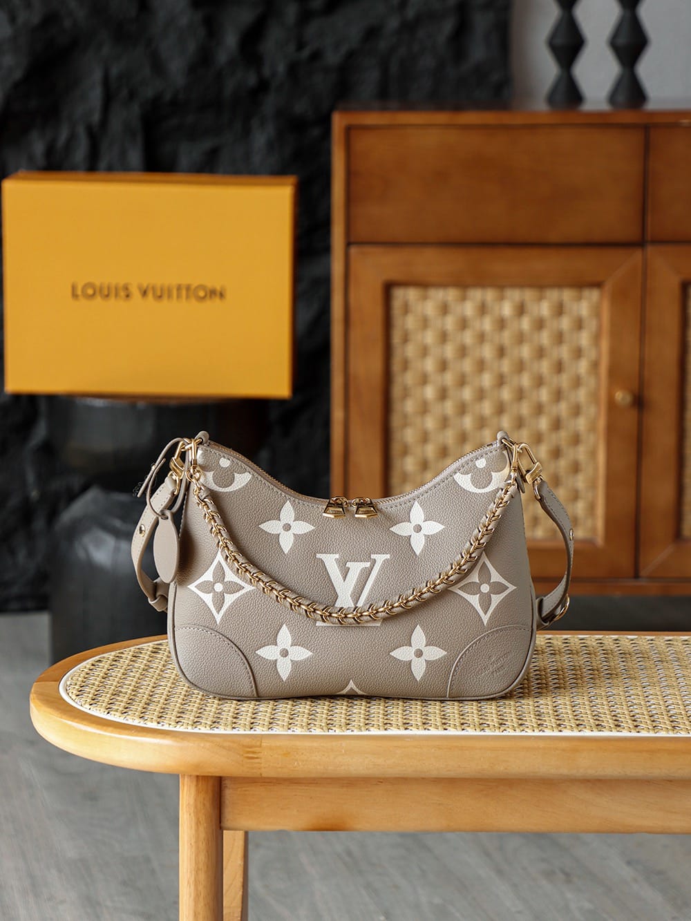 Boulogne Louis Vuitton M13224