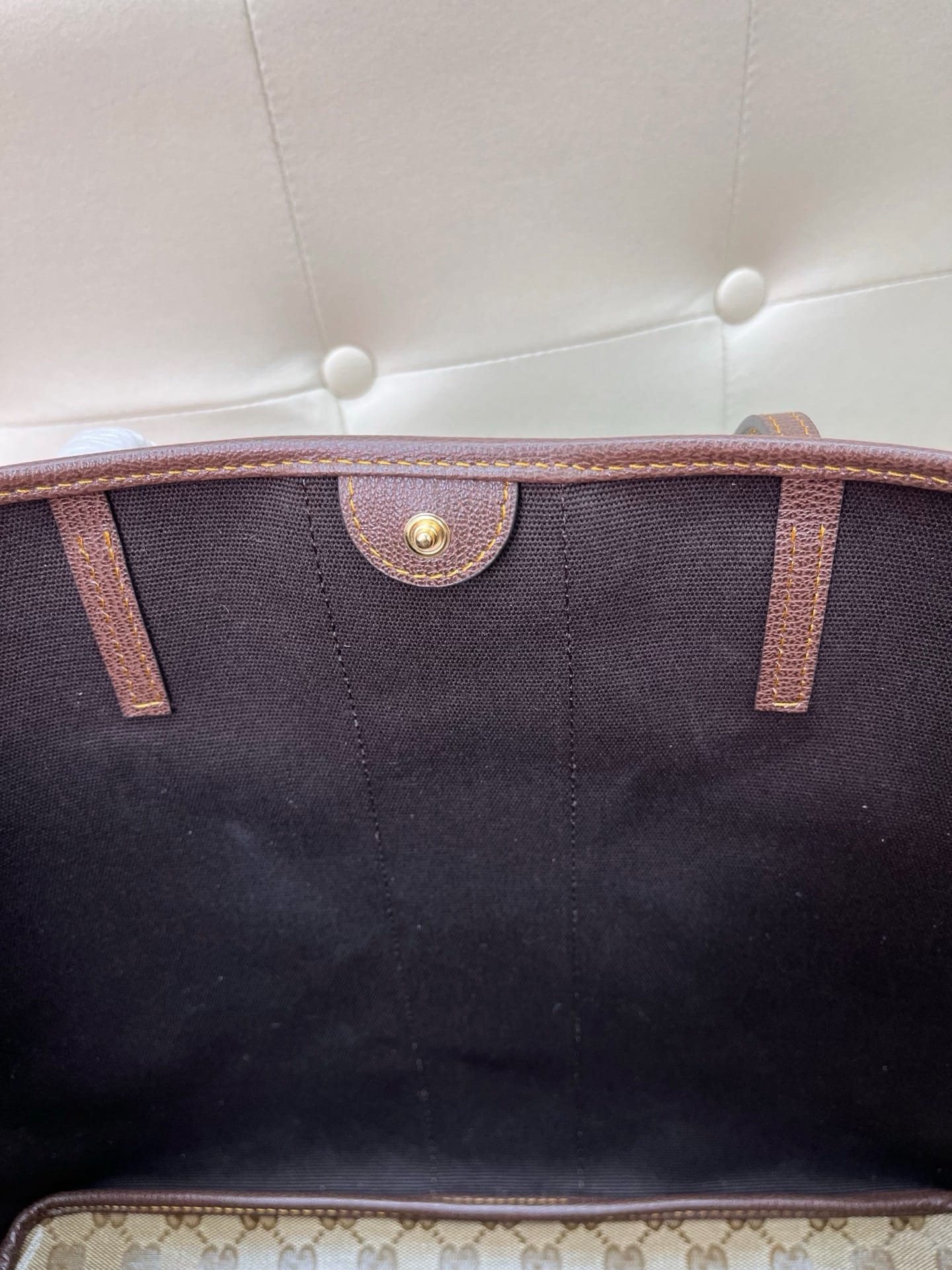Tribeca Gucci 874745