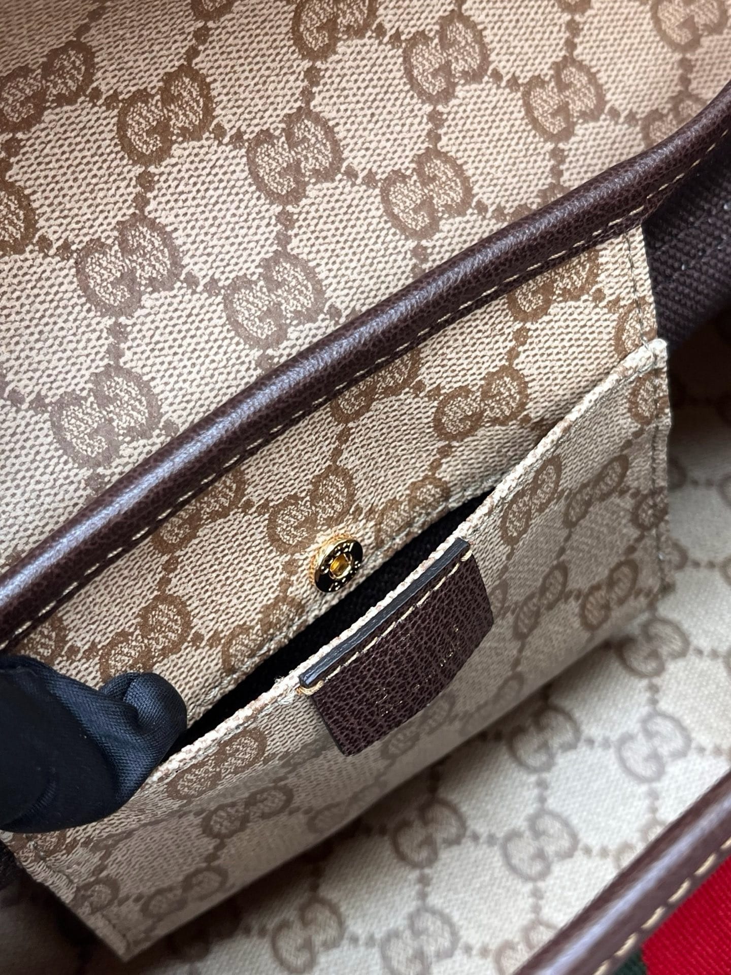 Madison Gucci 874744