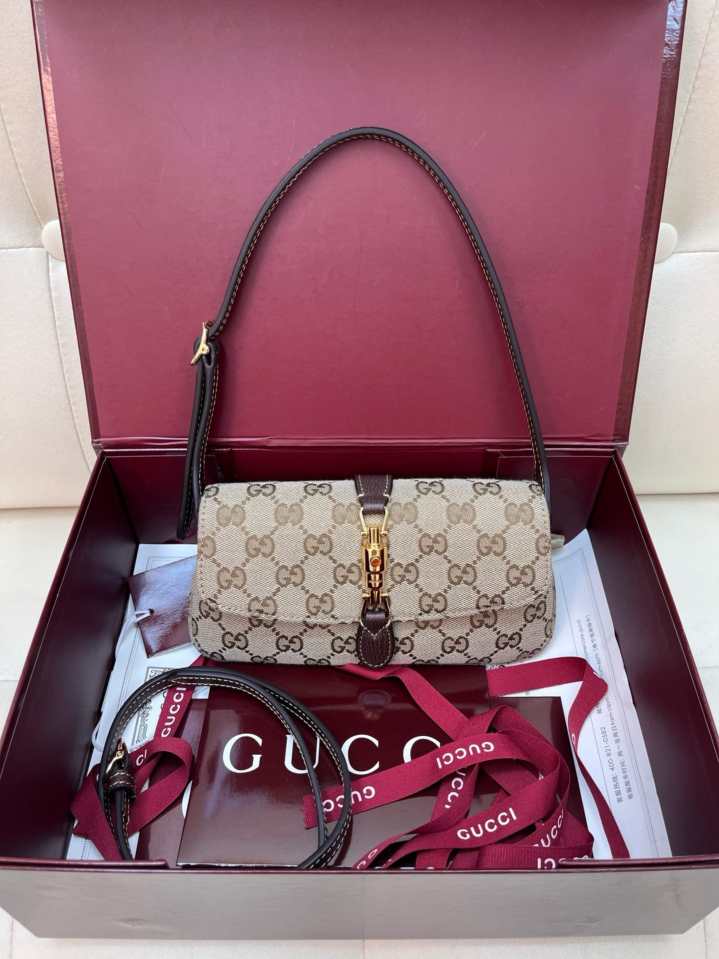 Jackie Gucci 867156.1