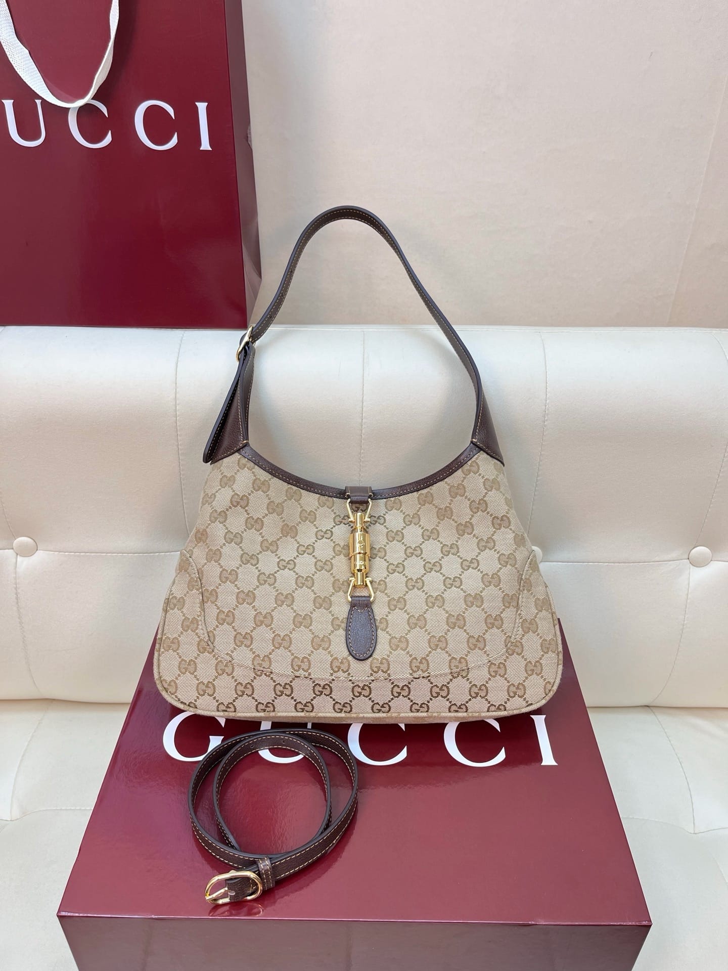 Jackie 1961 Gucci 836136
