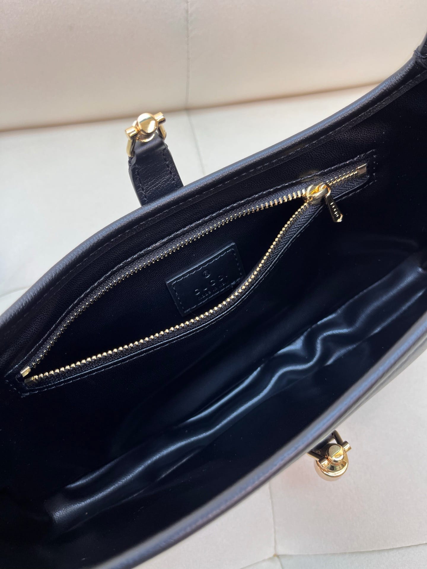 Jackie Slim Gucci 863137