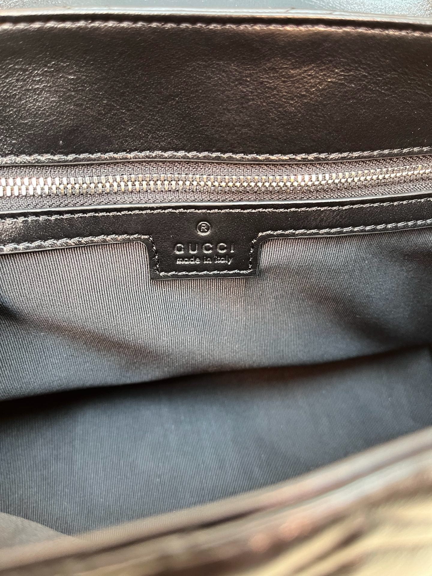 Marmont Gucci 850676