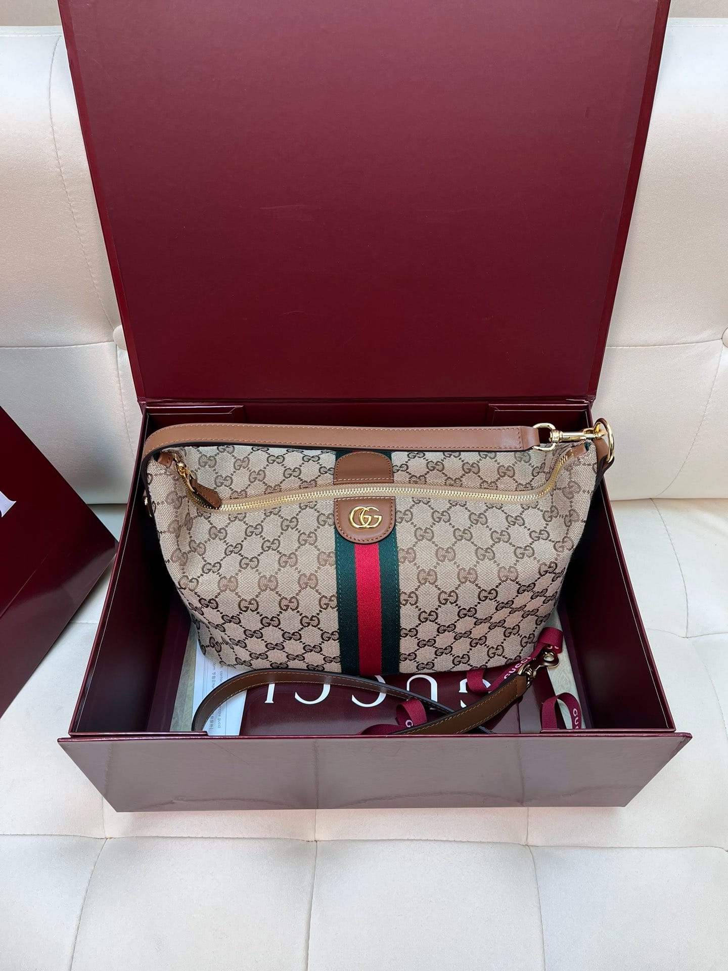Vanity Gucci 857799