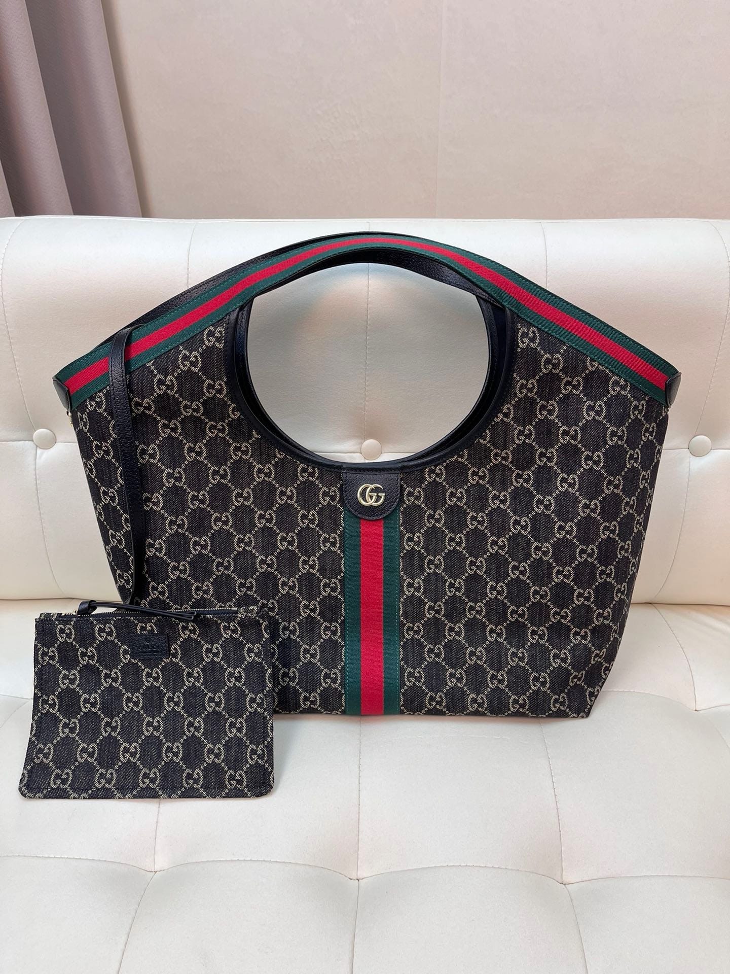 Giglio Gucci 853971