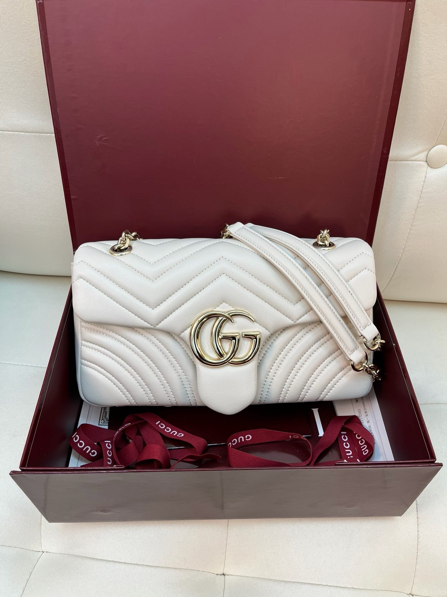 Marmont Gucci 837267.2