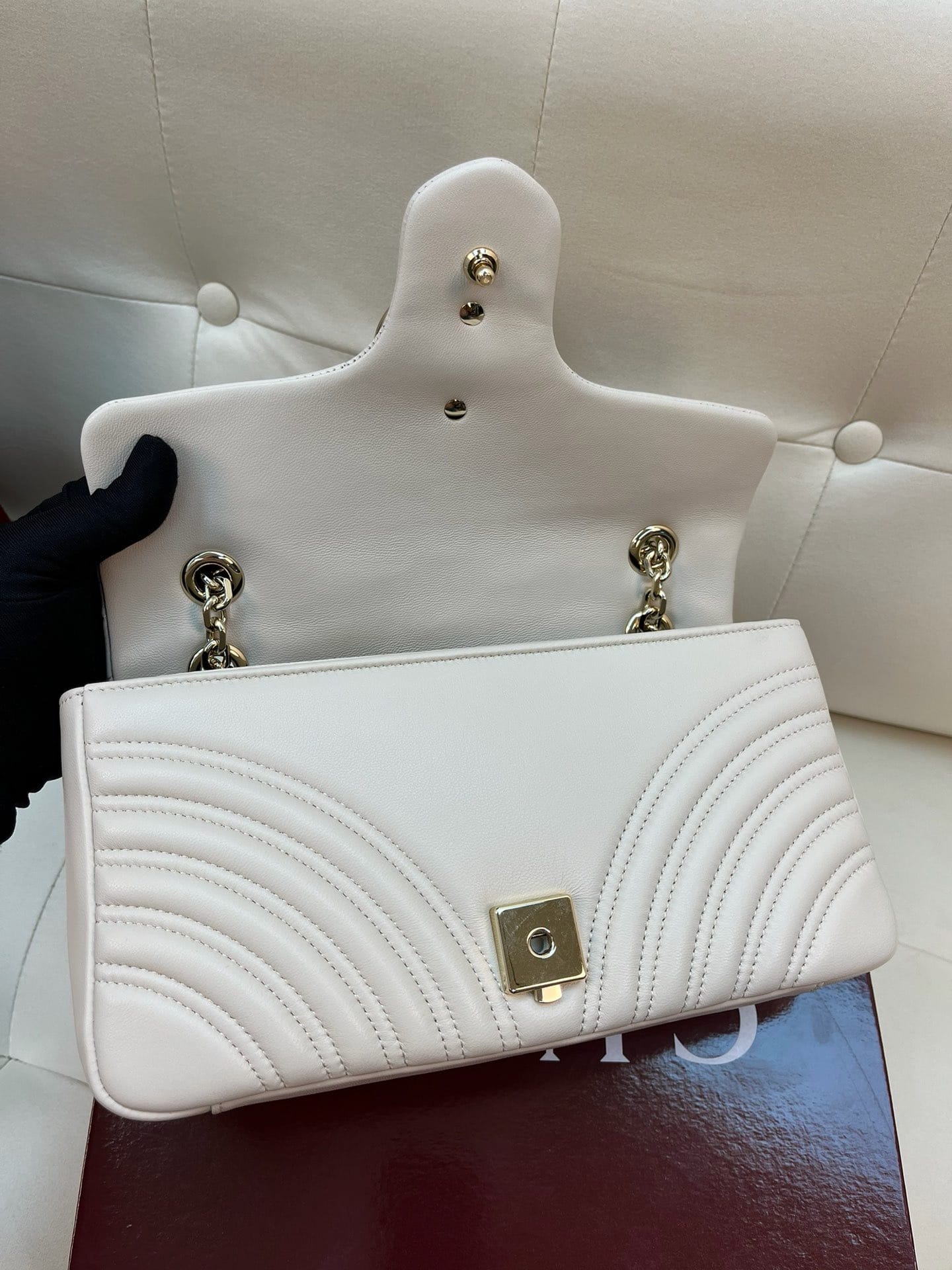 Marmont Gucci 837267.2