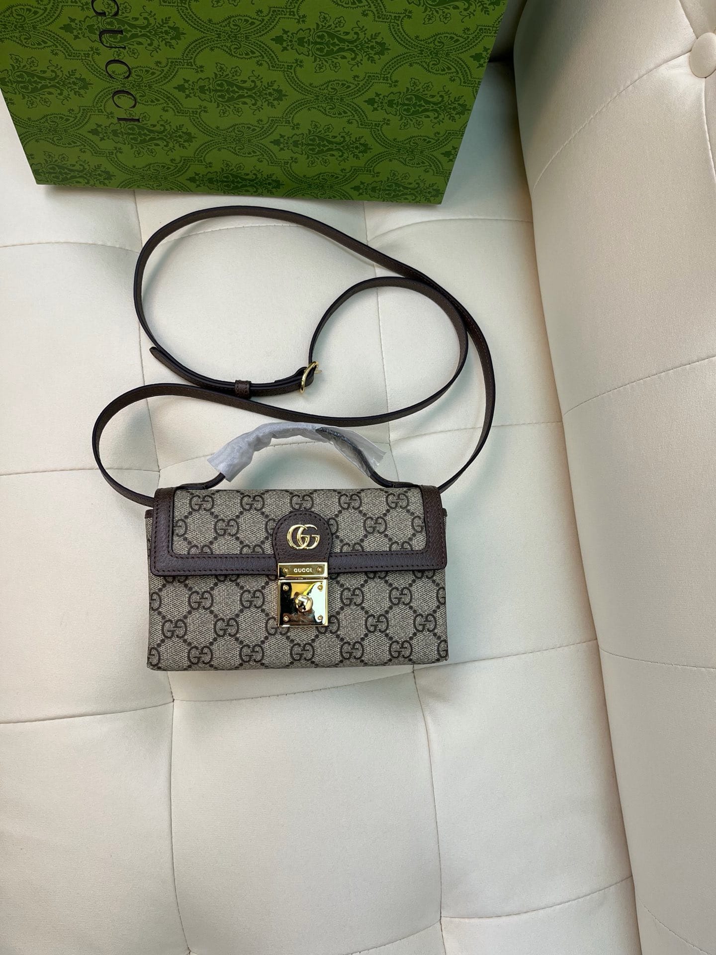 Padlock Gucci 772314