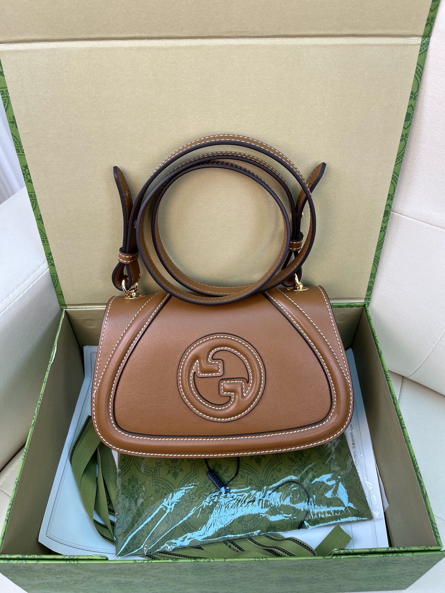 Blondie Gucci 815700.1
