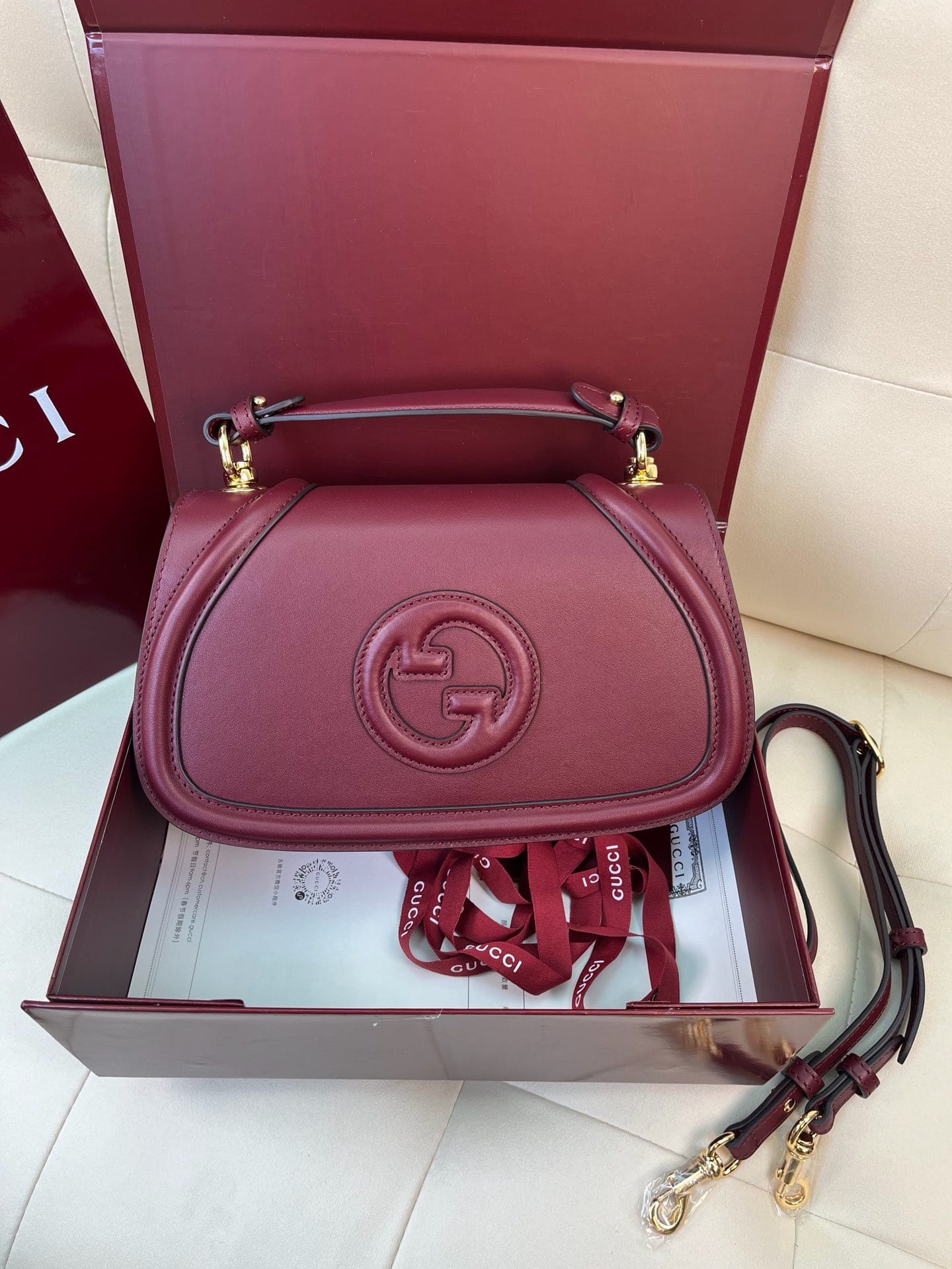 Blondie Gucci 815714