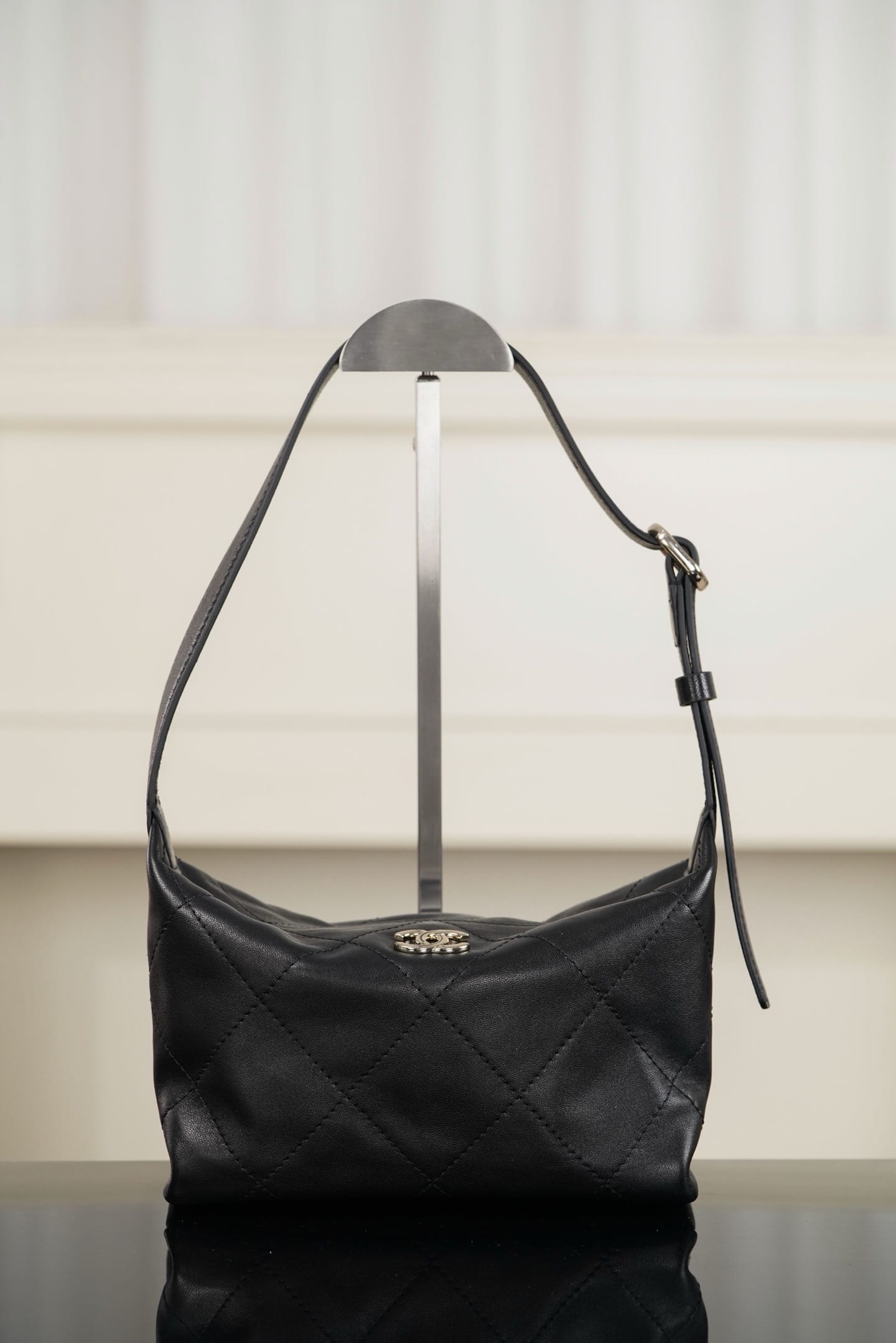 26p hobo Chanel 101