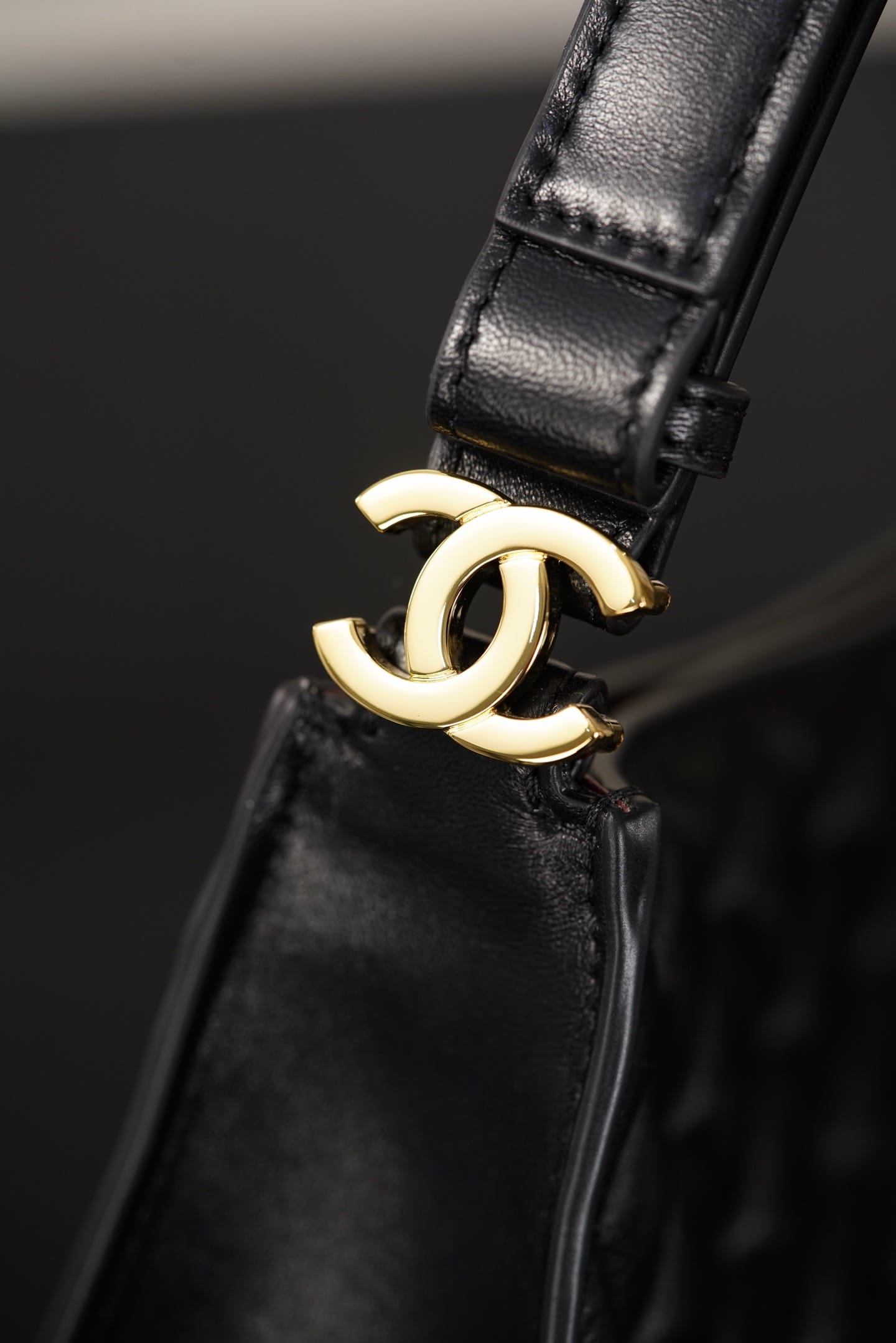 26x Hobo Chanel 1