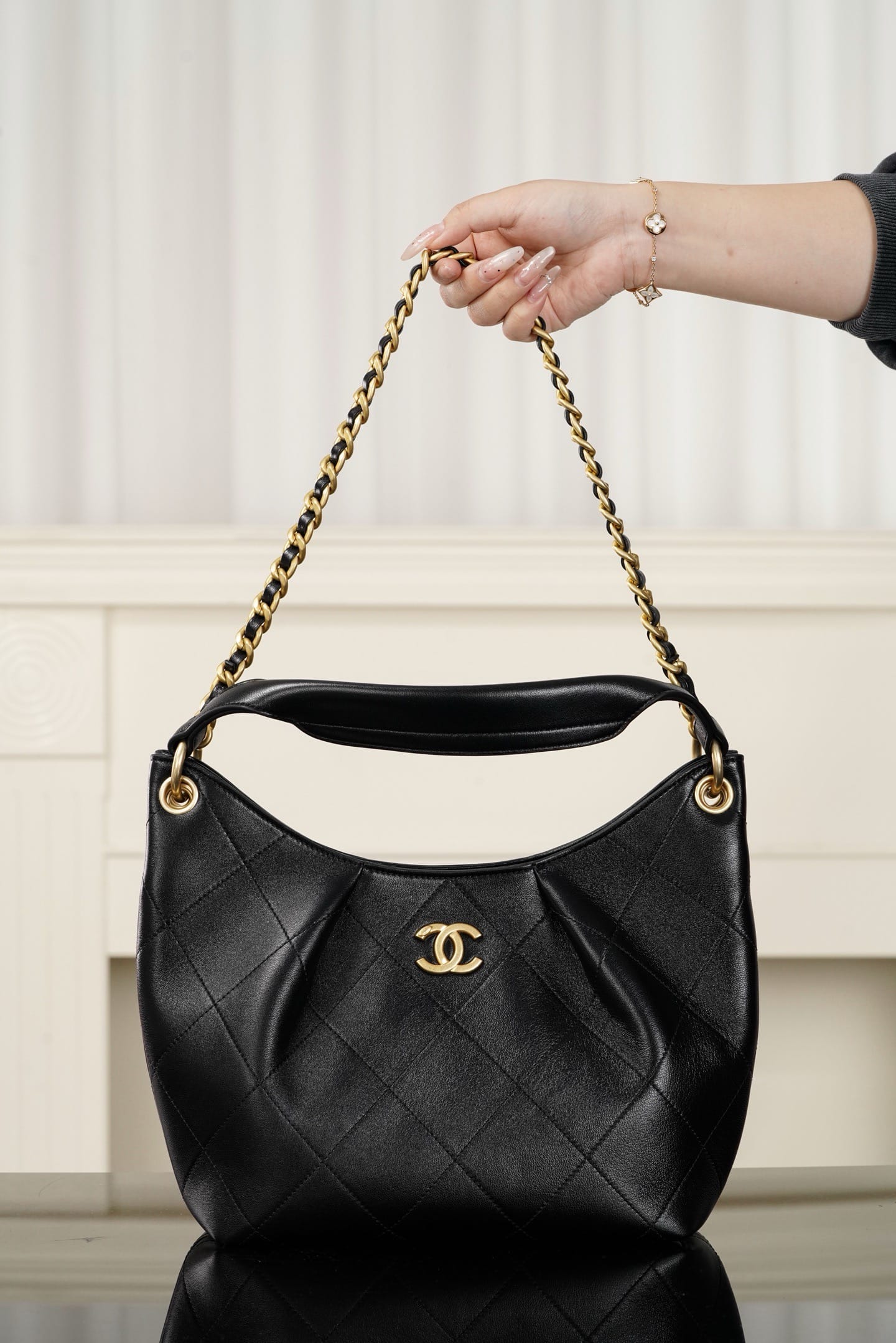 26c Hobo Chanel 102