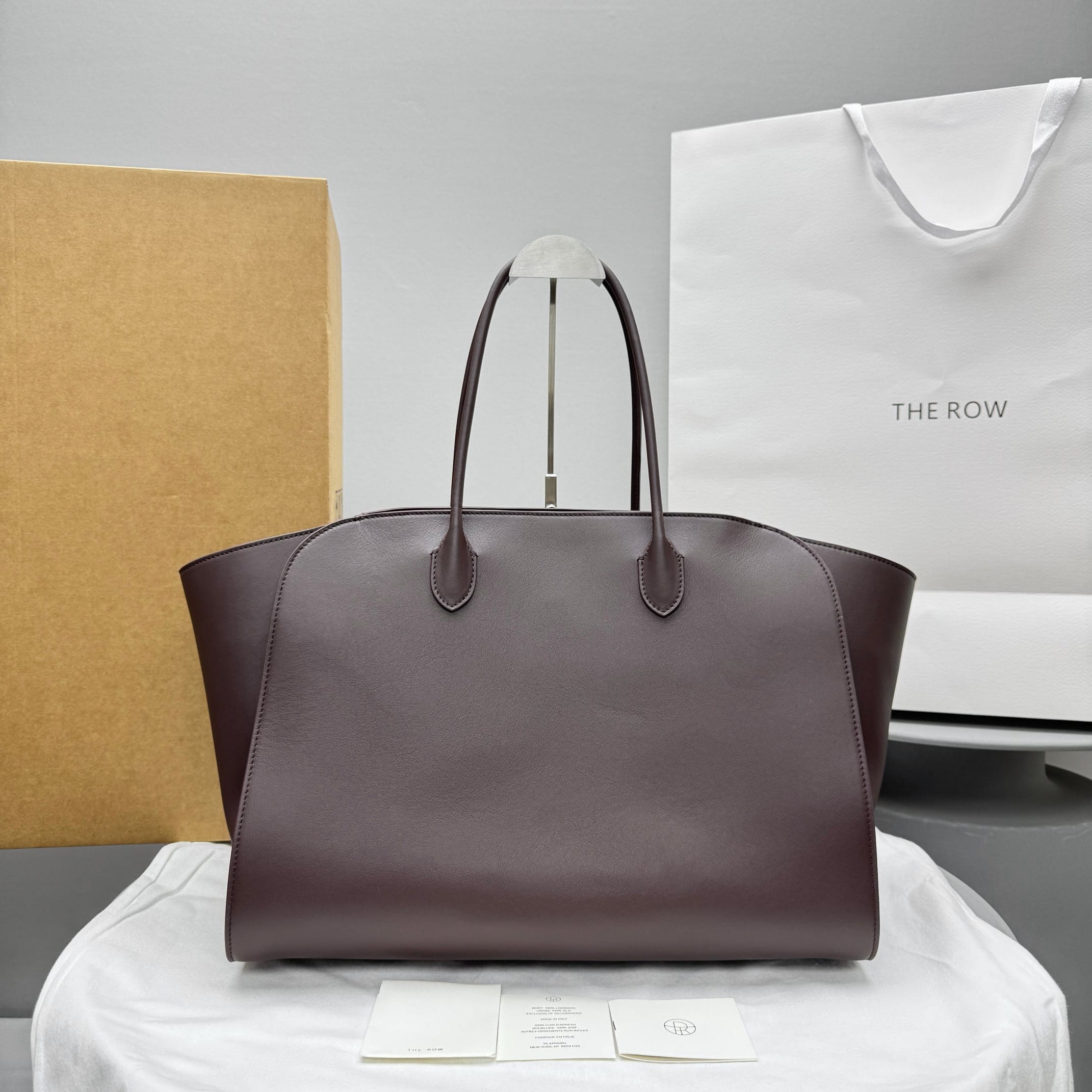 Marlo 17 The Row 1895.2