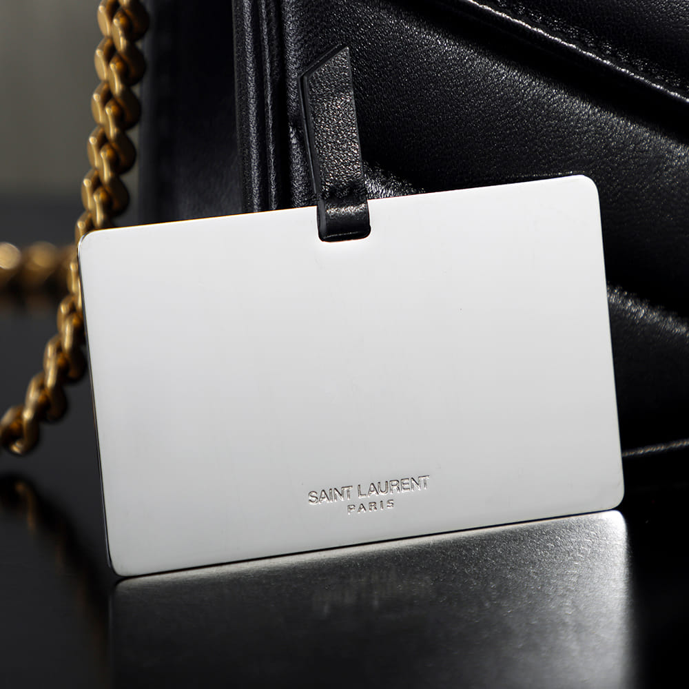 Loulou Saint Laurent 801437