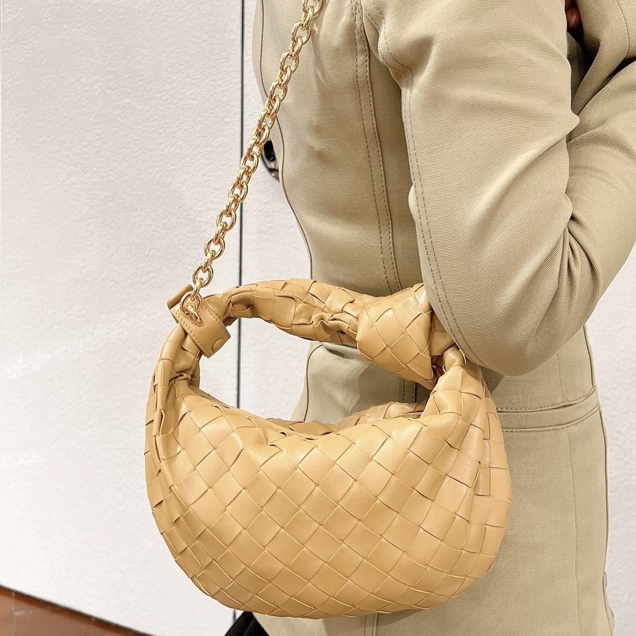 Jodie 27cm на цепочке