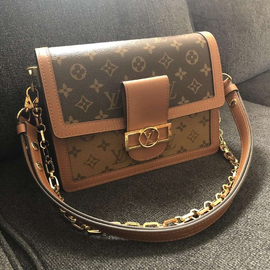 Louis Vuitton Dauphine: монограмма, цепочка и трансформируемый ремень