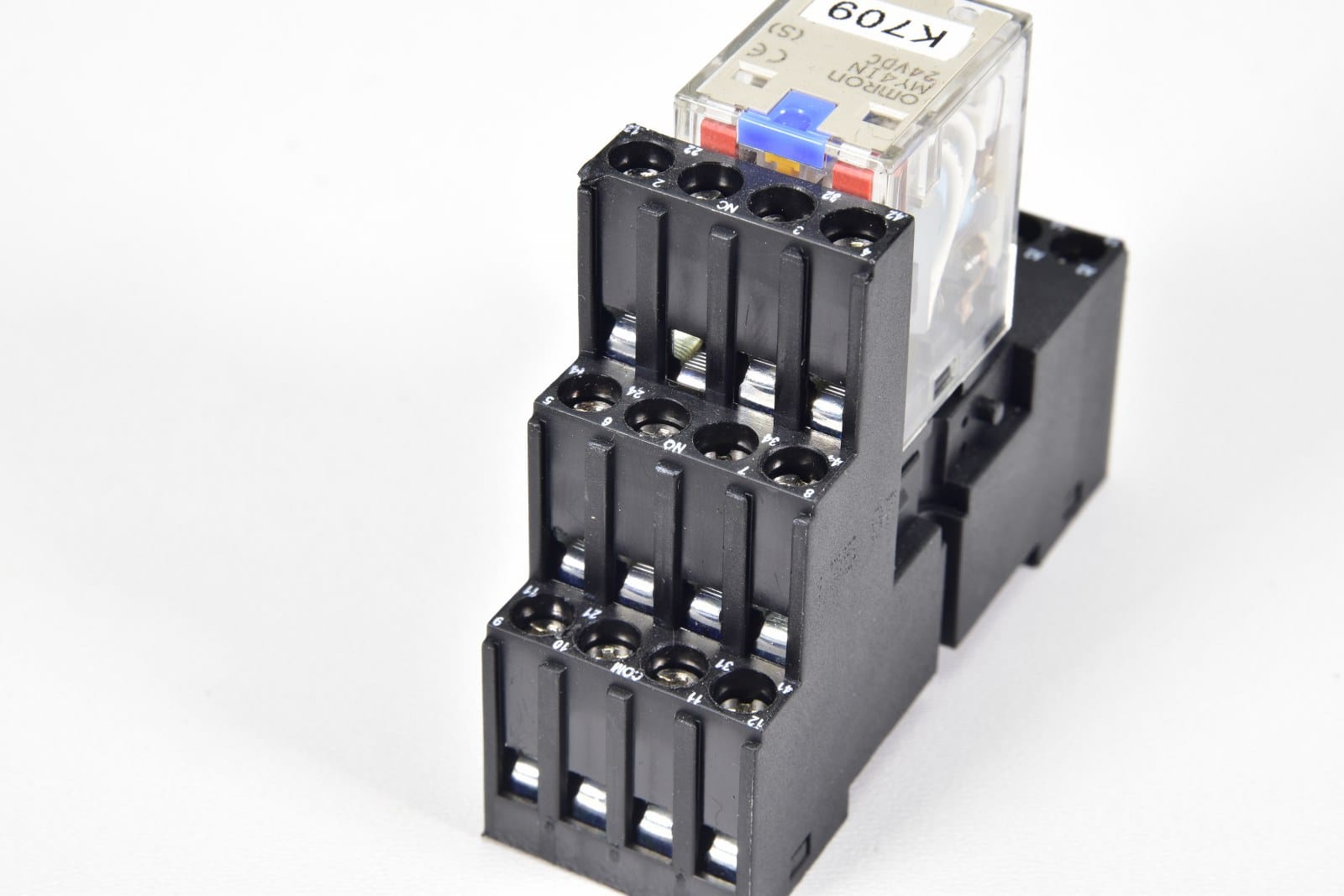 Колодка реле Elmark TYPE 94.4