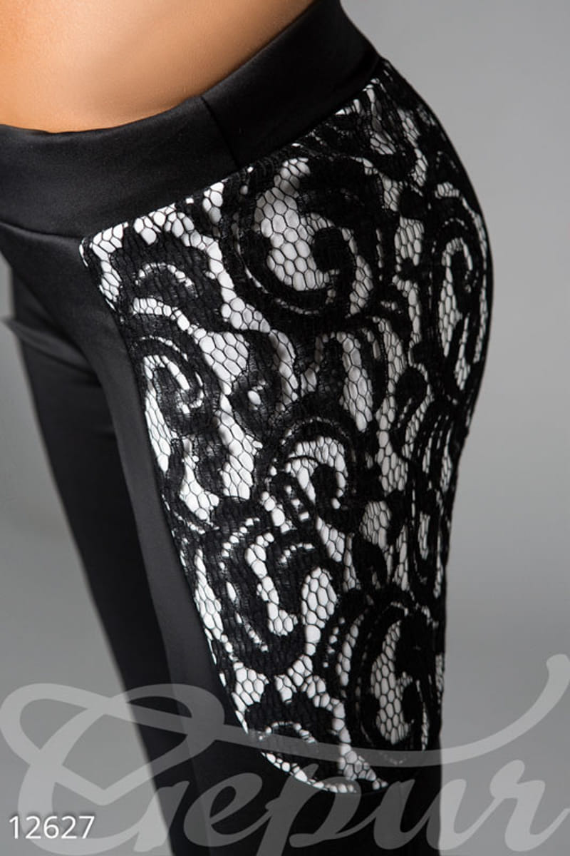 Леггинсы с кружевом Holiday
